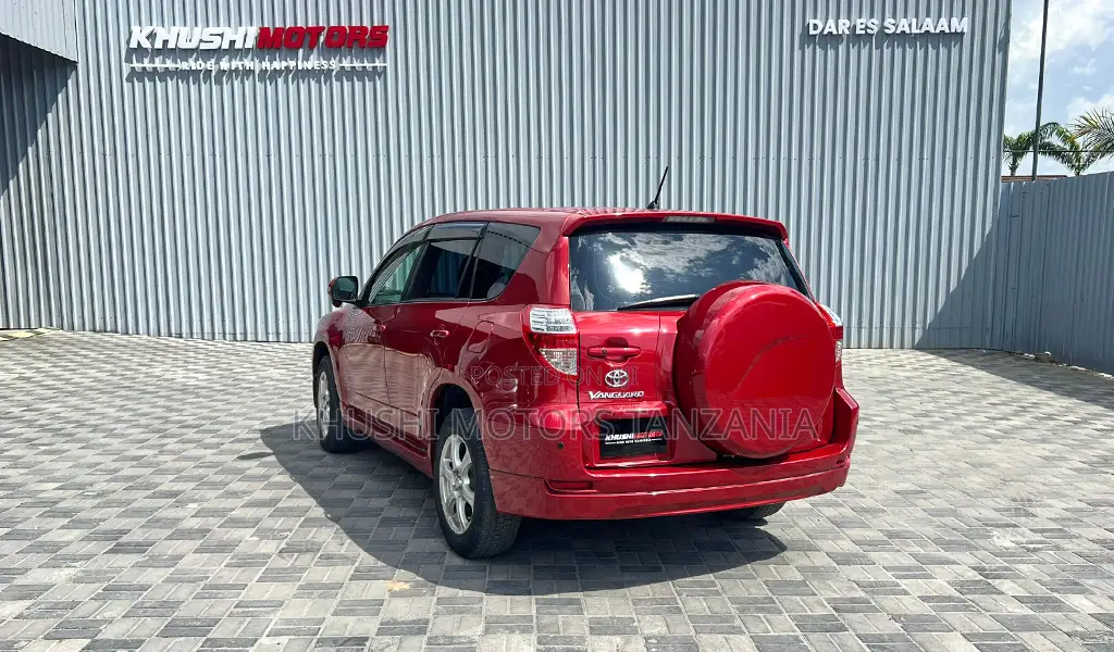 Toyota Vanguard 2009 Red