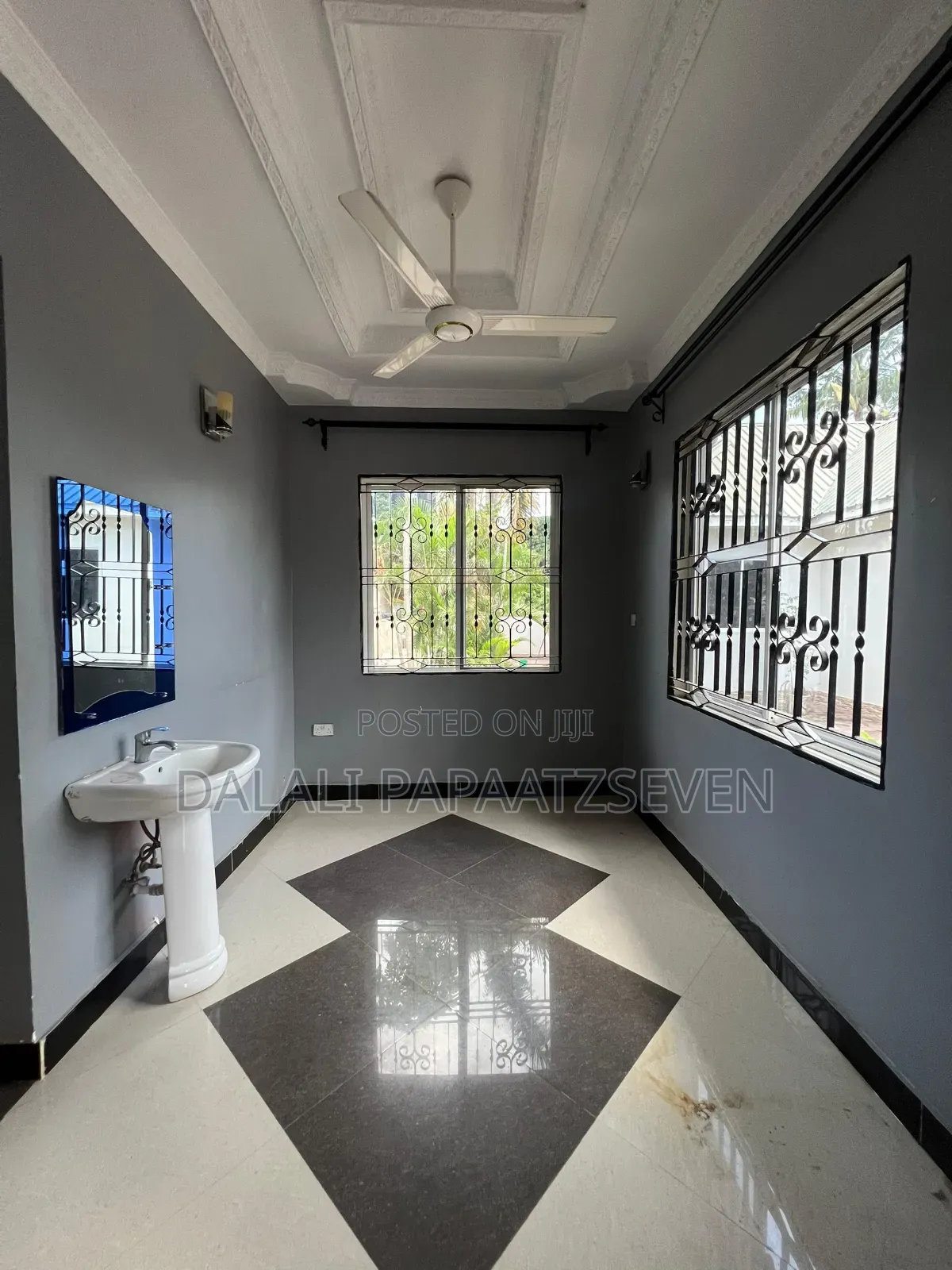 3bdrm Apartment in Dalalipapaatzseven, Kinondoni for rent