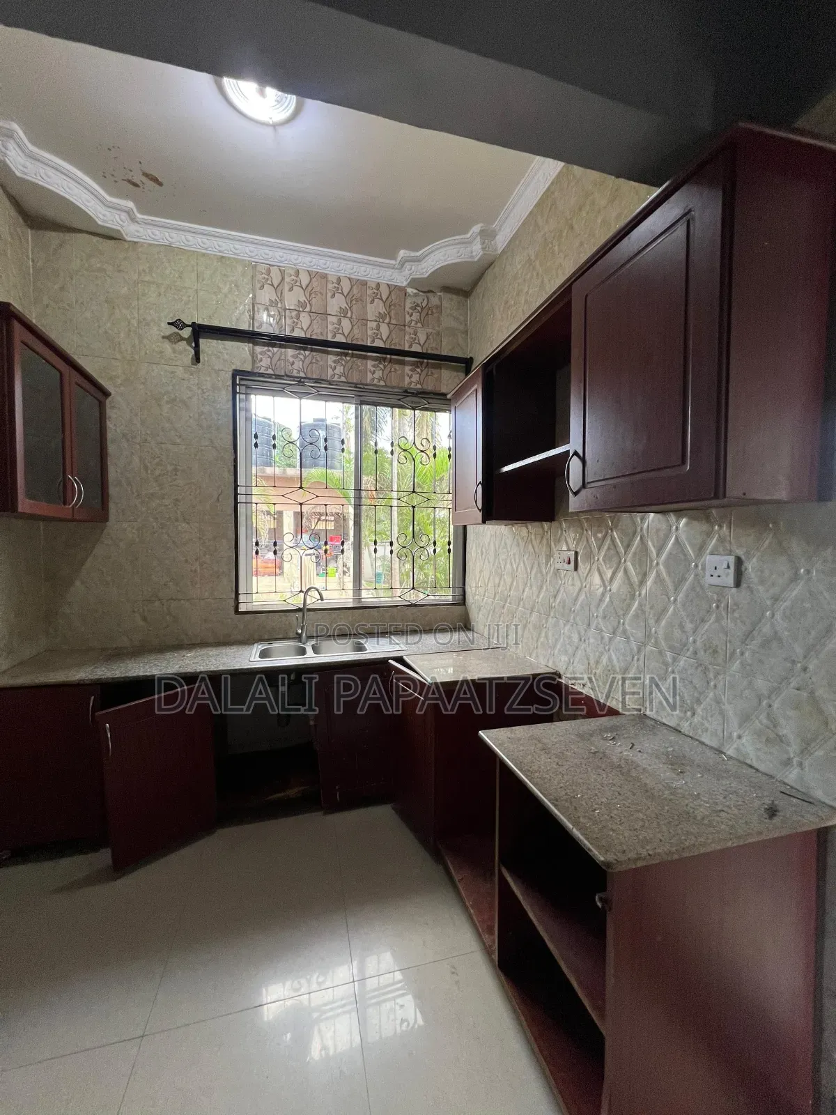 3bdrm Apartment in Dalalipapaatzseven, Kinondoni for rent