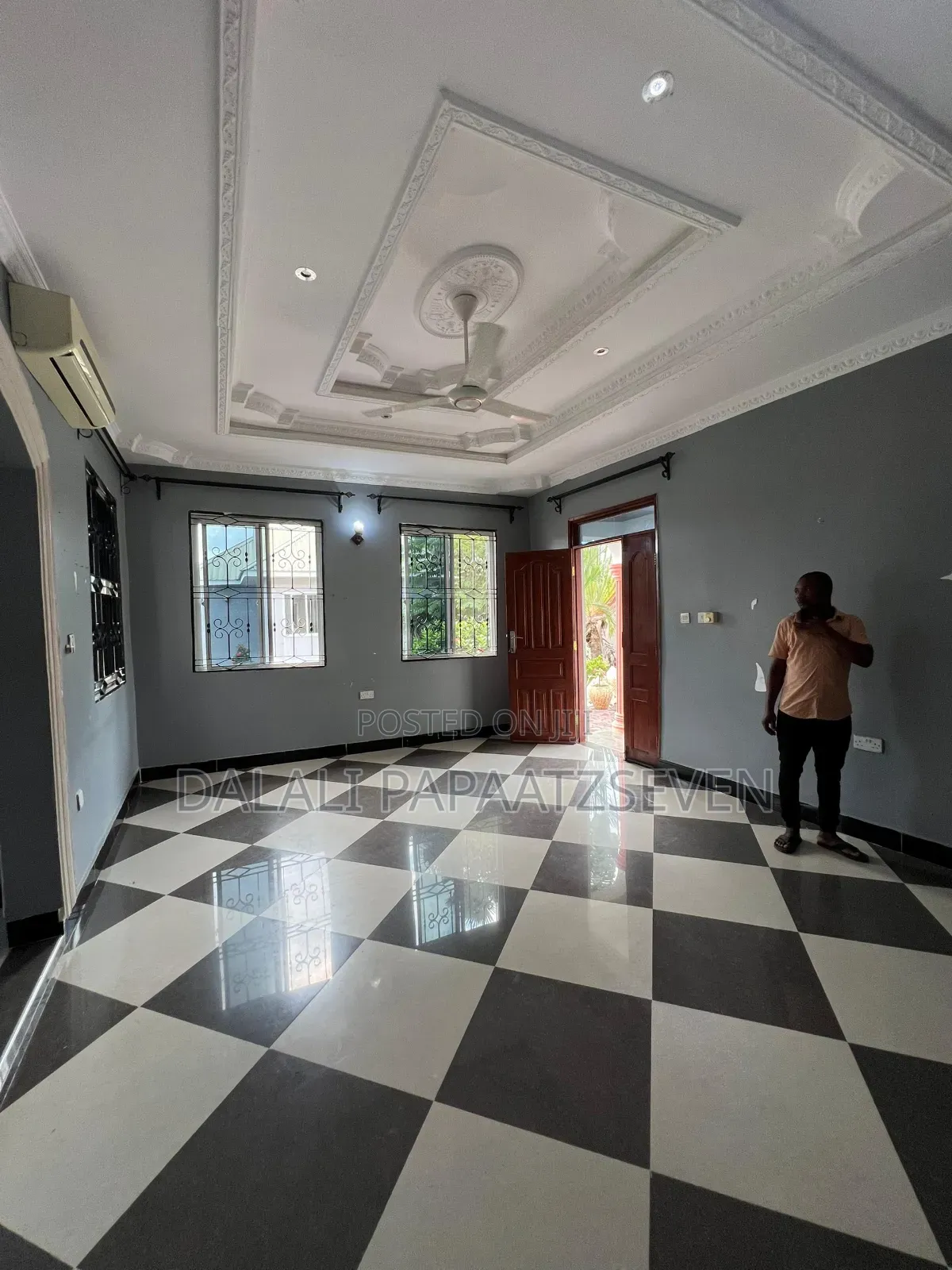 3bdrm Apartment in Dalalipapaatzseven, Kinondoni for rent