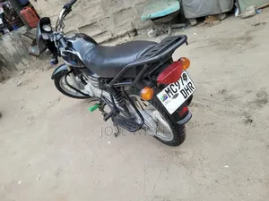 Bajaj Boxer 125 2025 Black