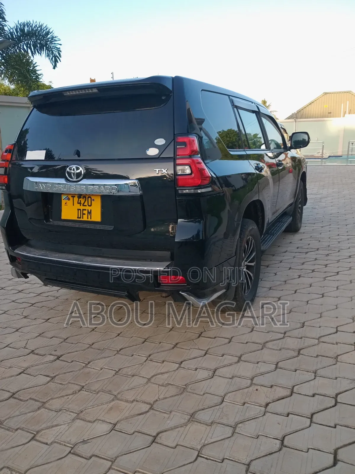 Toyota Land Cruiser Prado 2012 Black