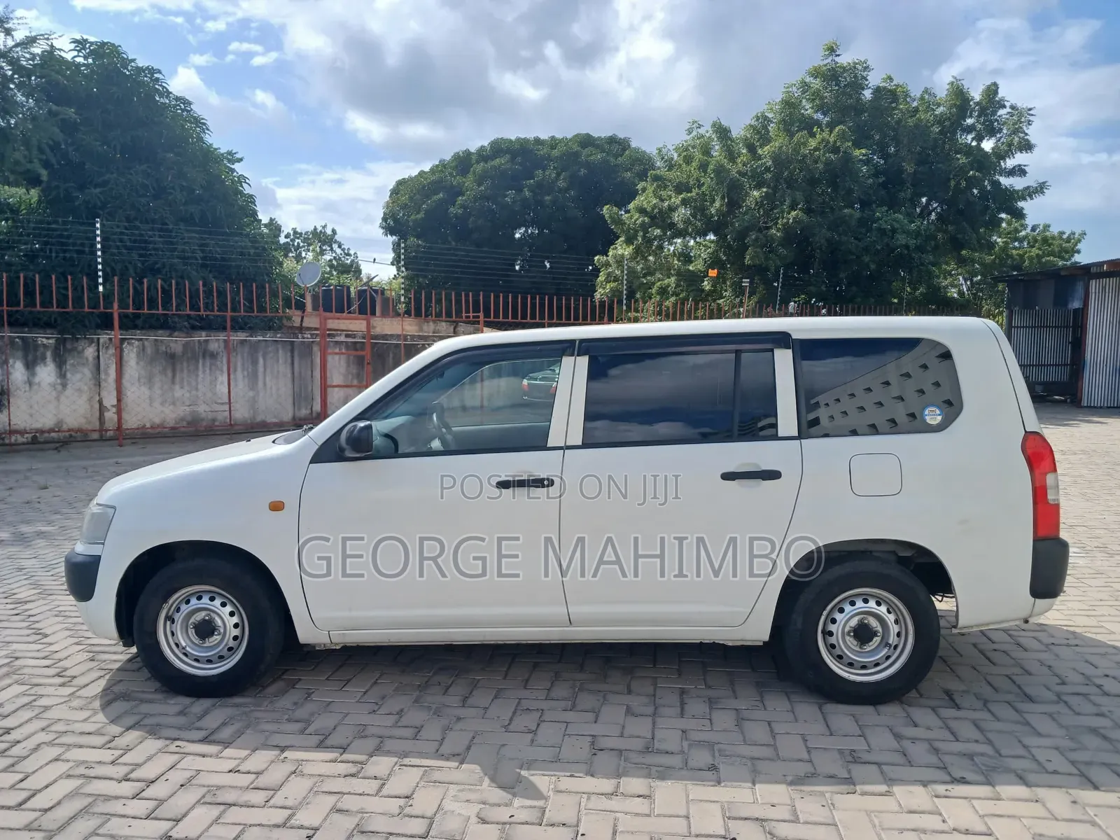 Toyota Probox 2004 White