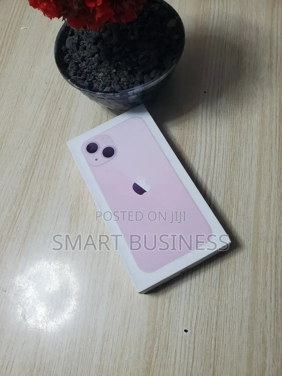 New Apple iPhone 13 256 GB Pink