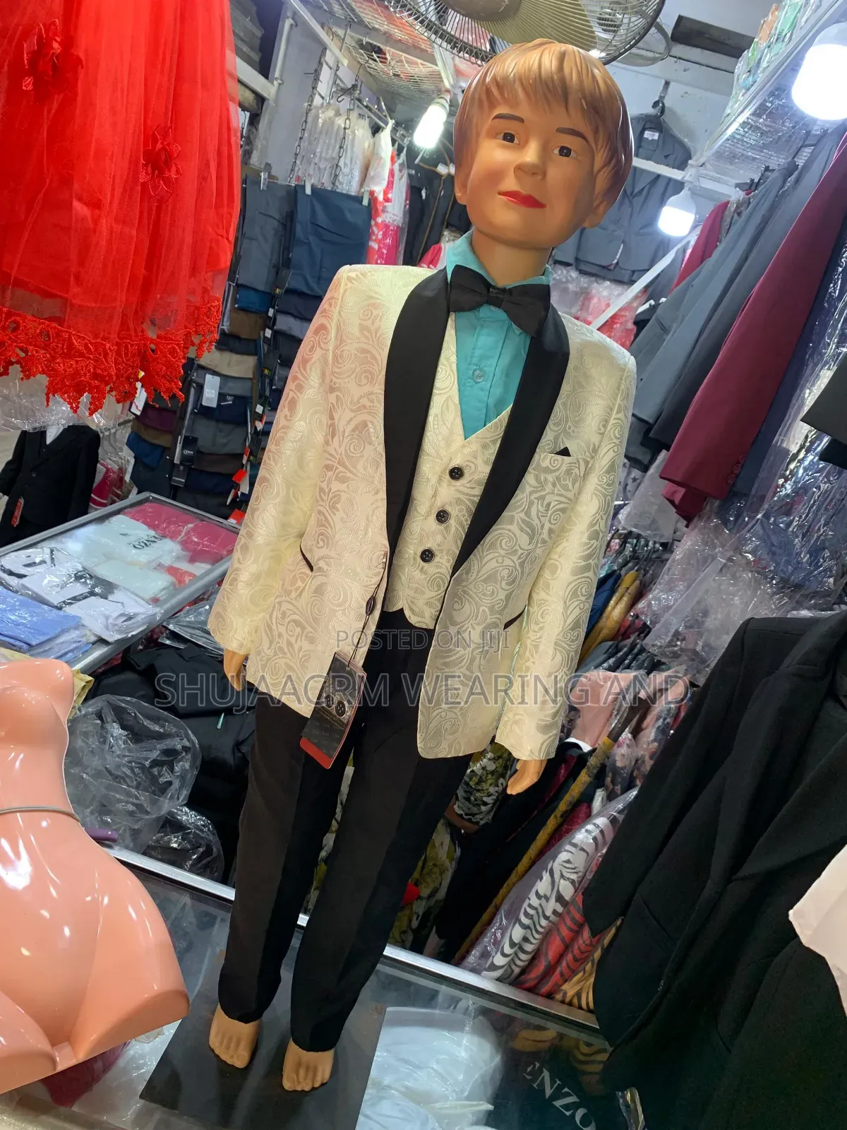 Kids Walking Elegant Suits/Promo Kids Suits
