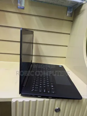 Laptop Dell Latitude 3590 16GB Intel Core I5 SSD 256GB