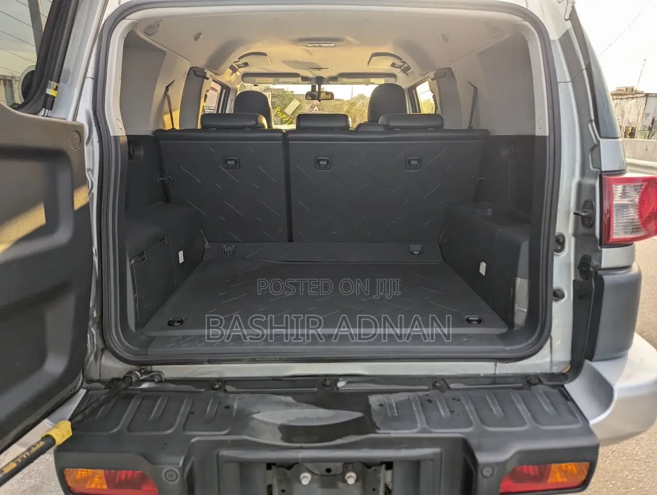 Toyota FJ Cruiser 4x4 Automatic 2011 Silver