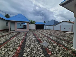 Apartment Tano Zinauzwa Kitunda