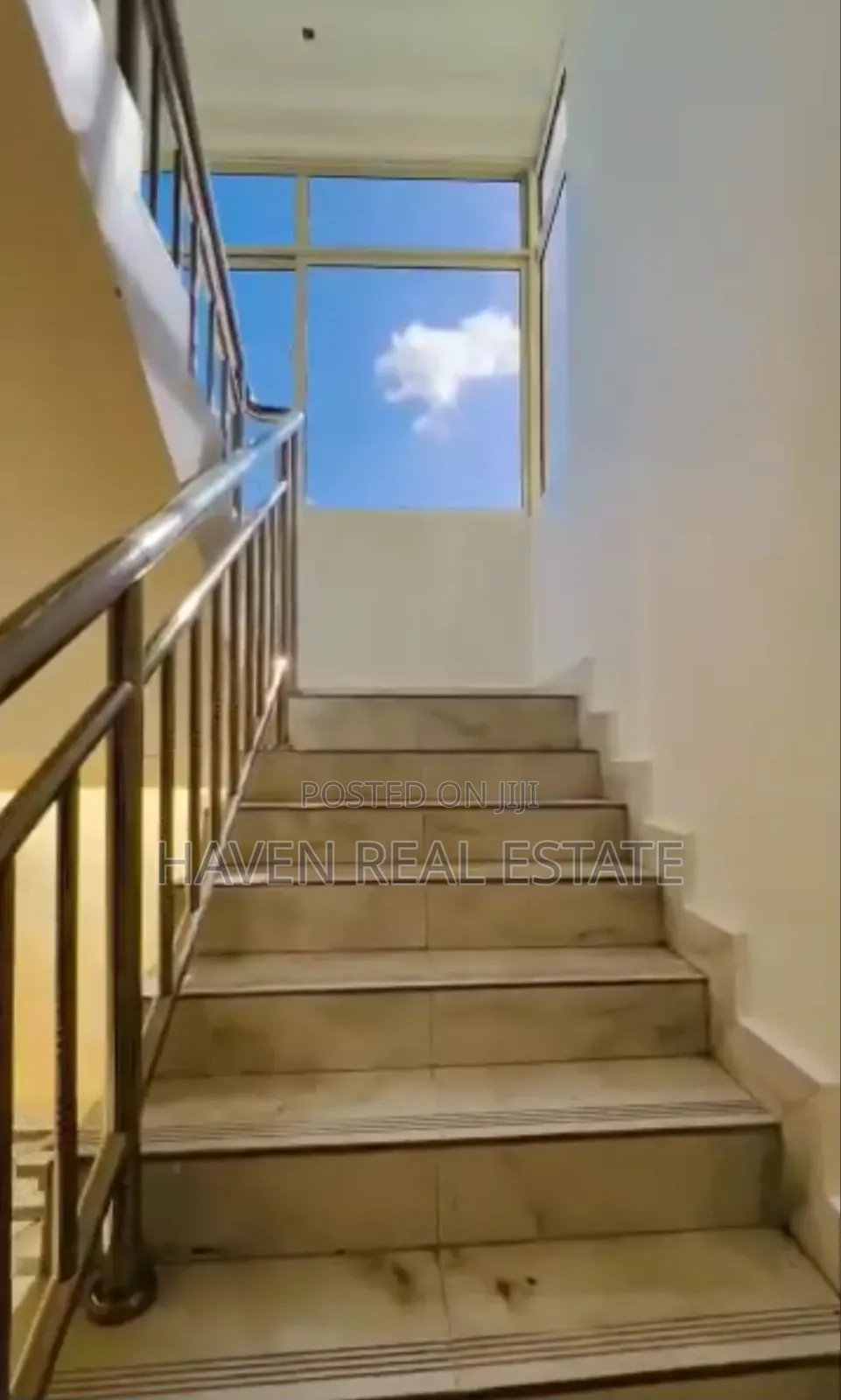 Furnished 6bdrm Mansion in Kigamboni for sale