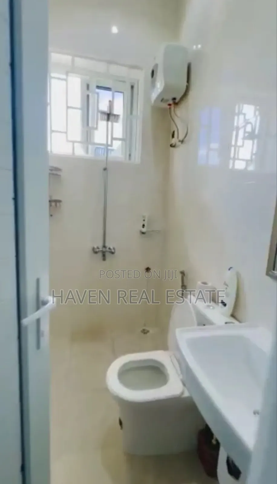 Furnished 6bdrm Mansion in Kigamboni for sale