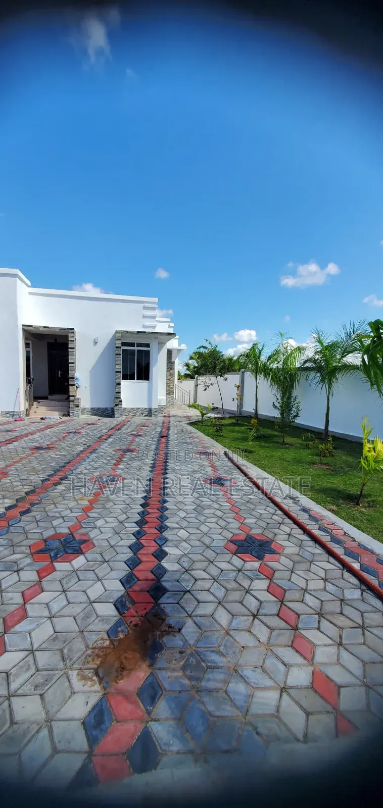 4bdrm House in Kigamboni for sale