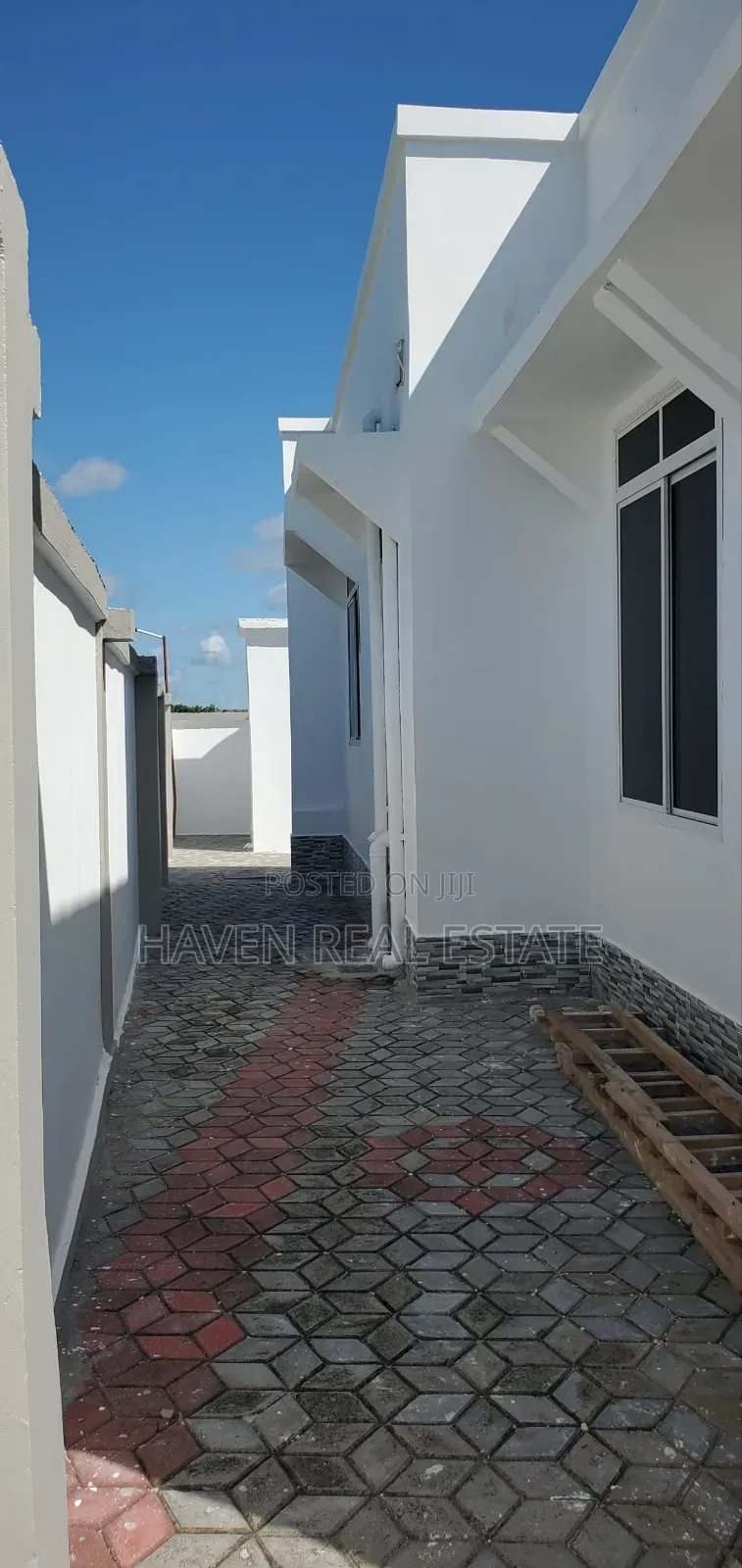 4bdrm House in Kigamboni for sale