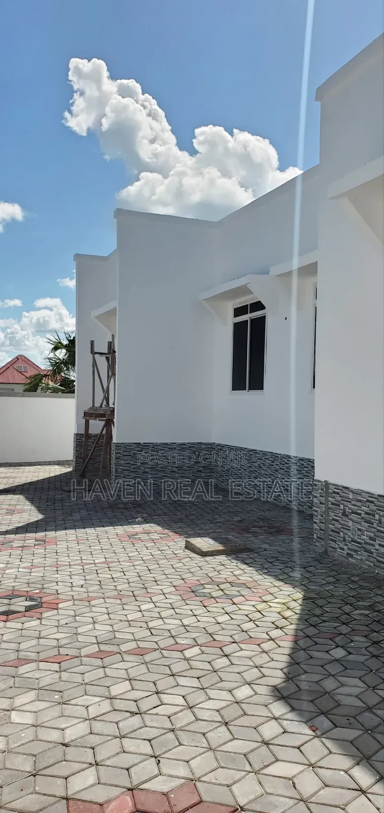 4bdrm House in Kigamboni for sale