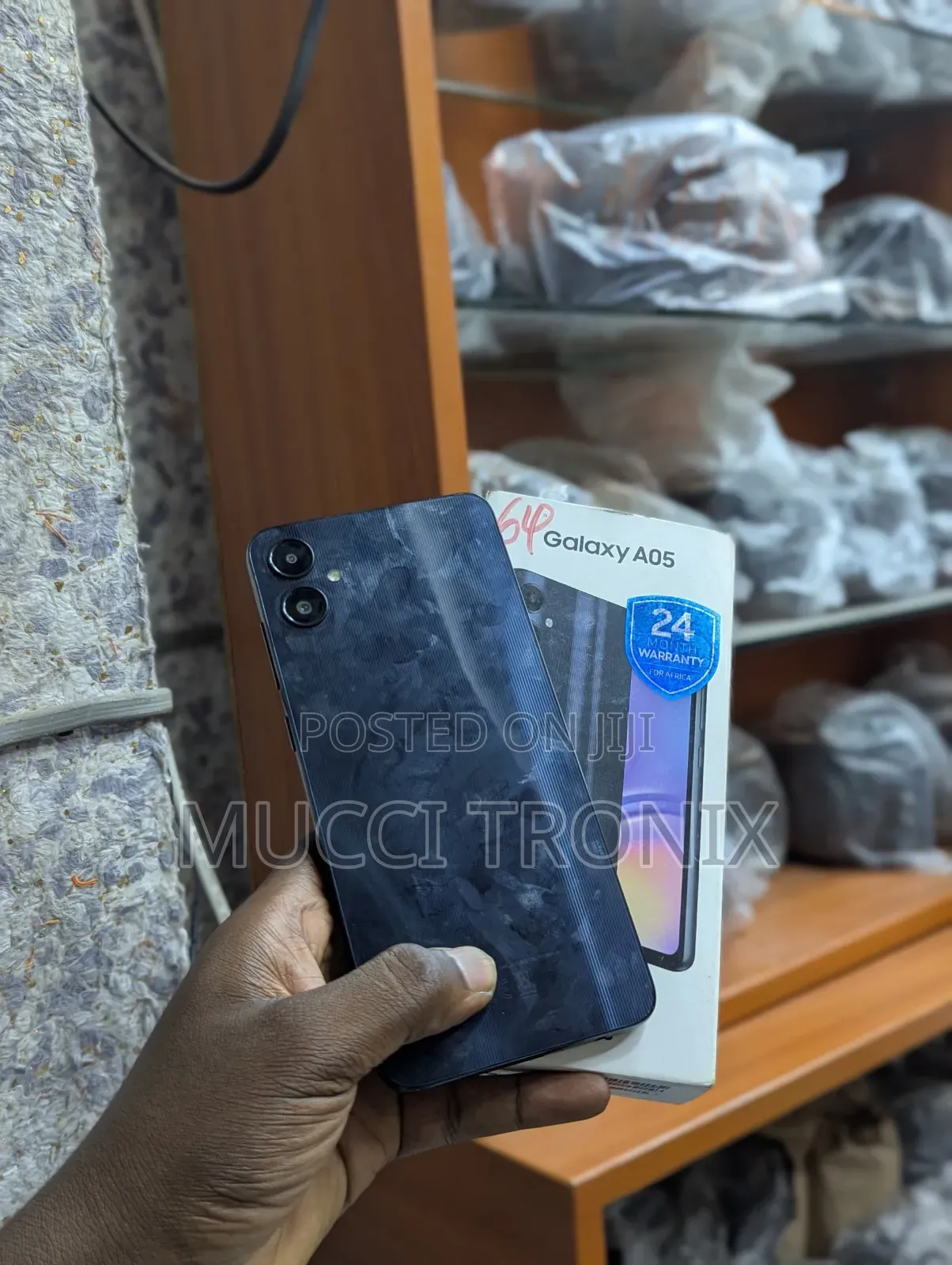 New Samsung Galaxy A05 64 GB Black