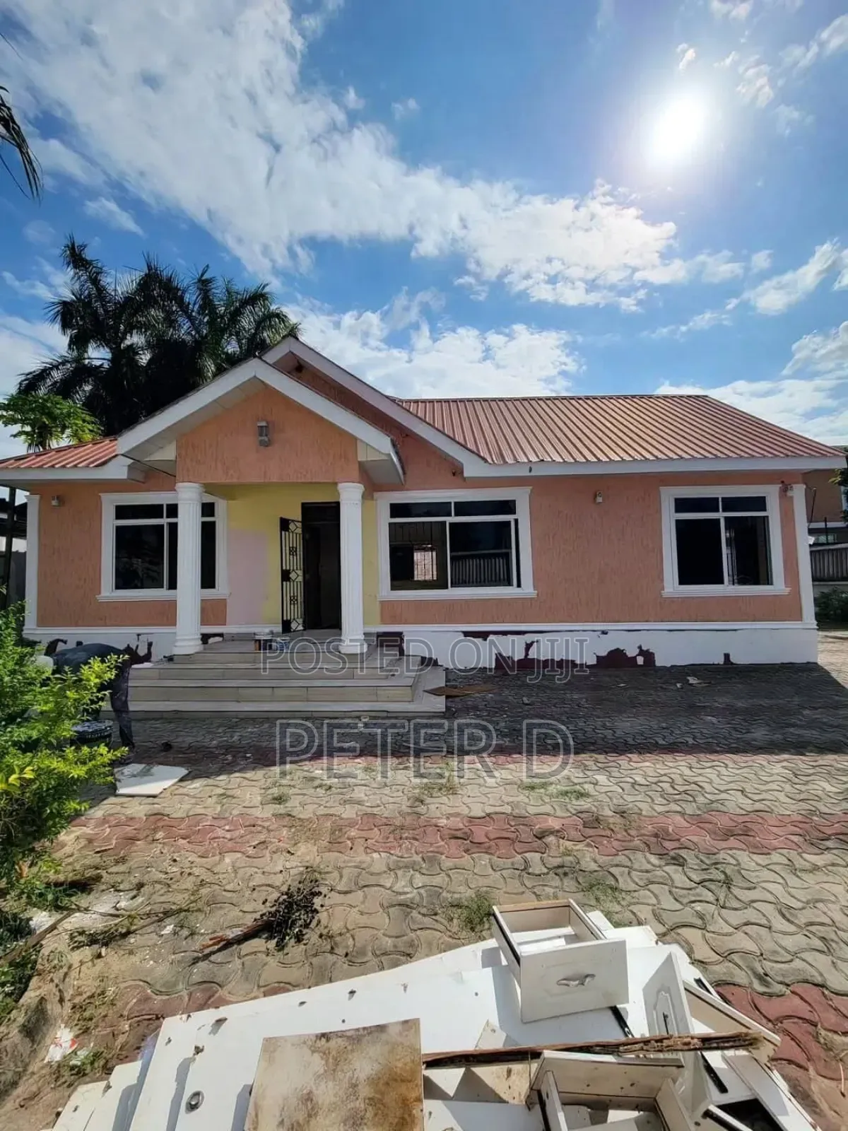 Furnished 3bdrm House in Kinyerezi for sale