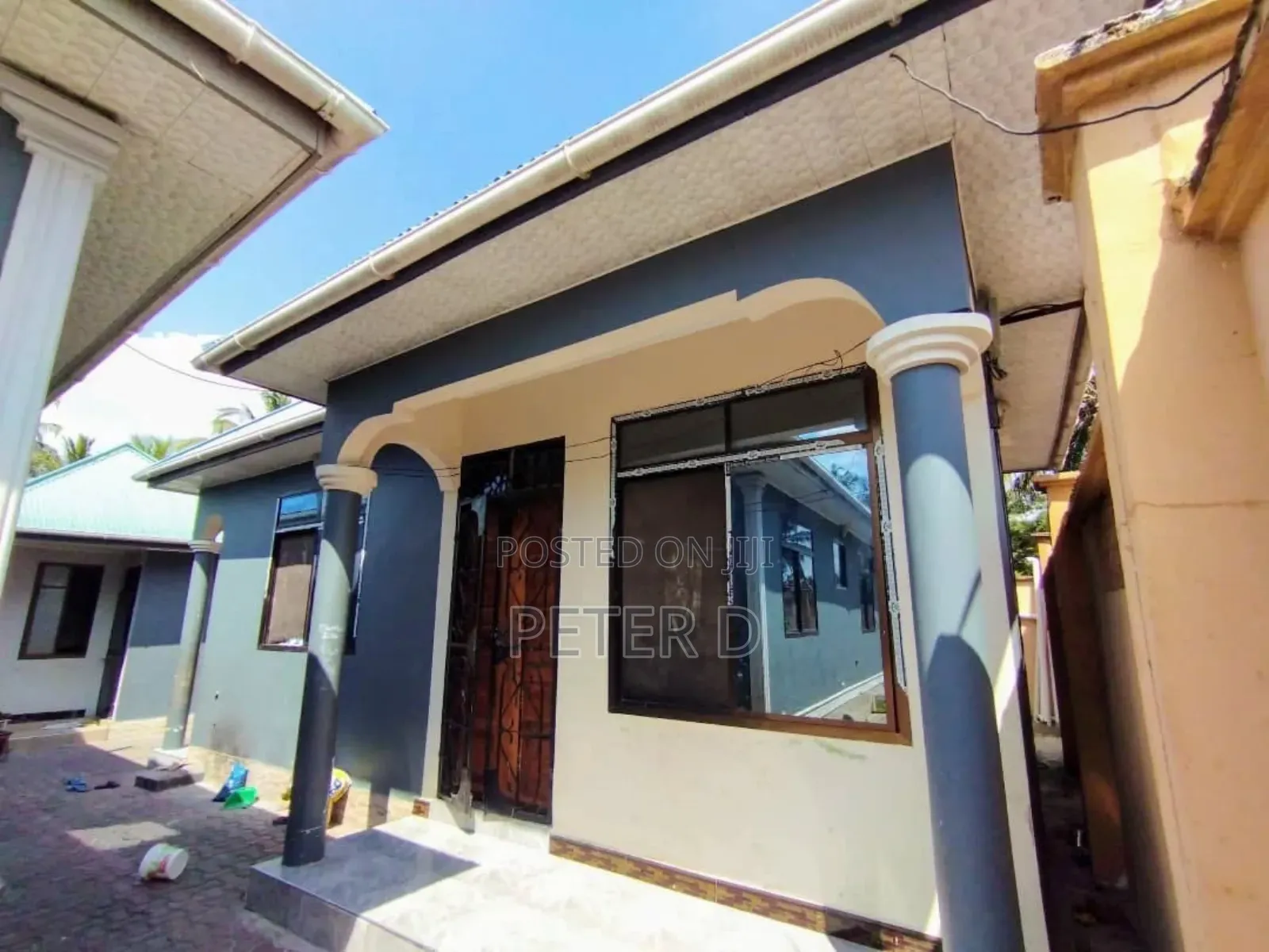 6bdrm House in Kitunda for sale