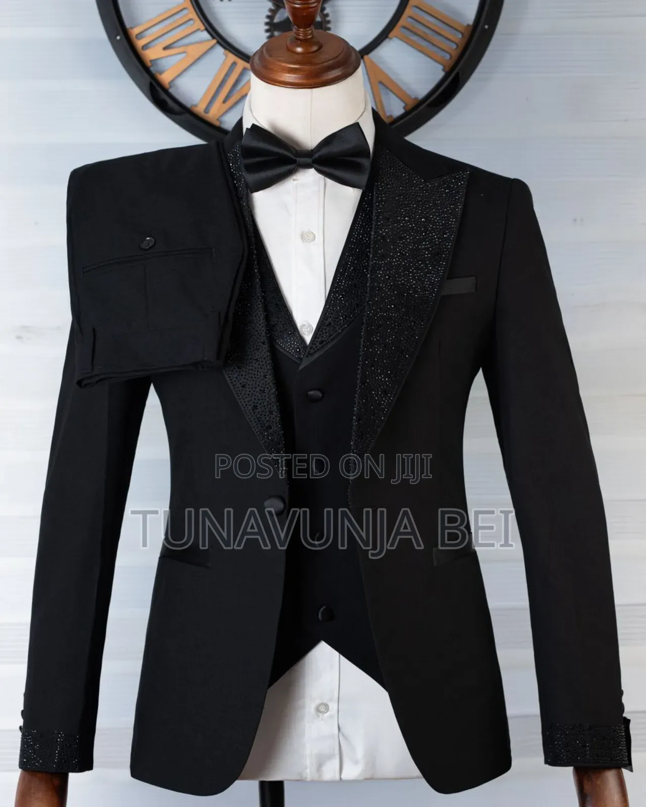 Daro Black Suit / Classic