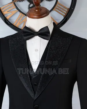 Daro Black Suit / Classic