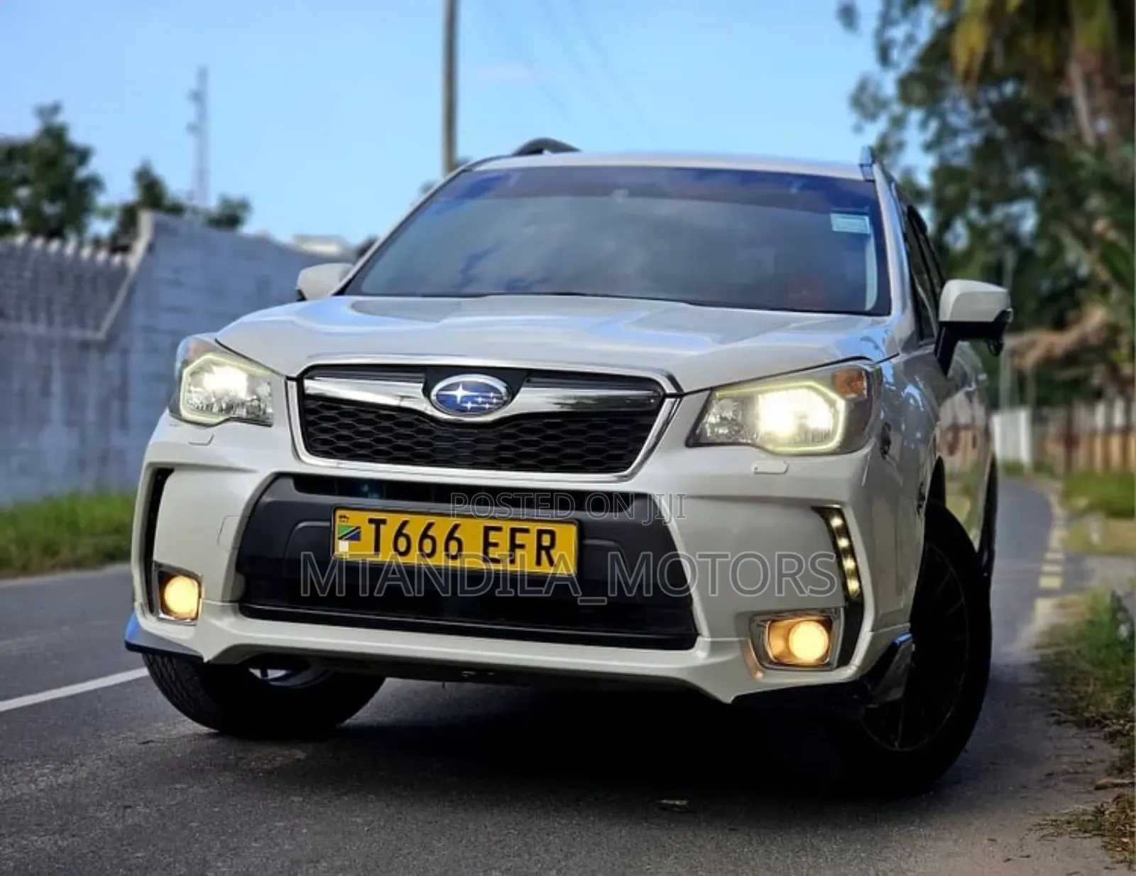 Subaru Forester 2.5X 2013 White