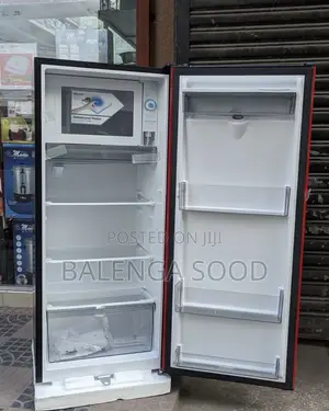 Hisense Fridge ( Litre 177)+ Water