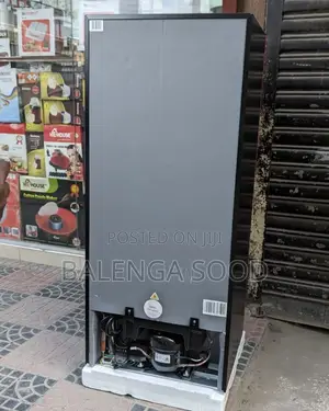 Hisense Fridge ( Litre 177)+ Water
