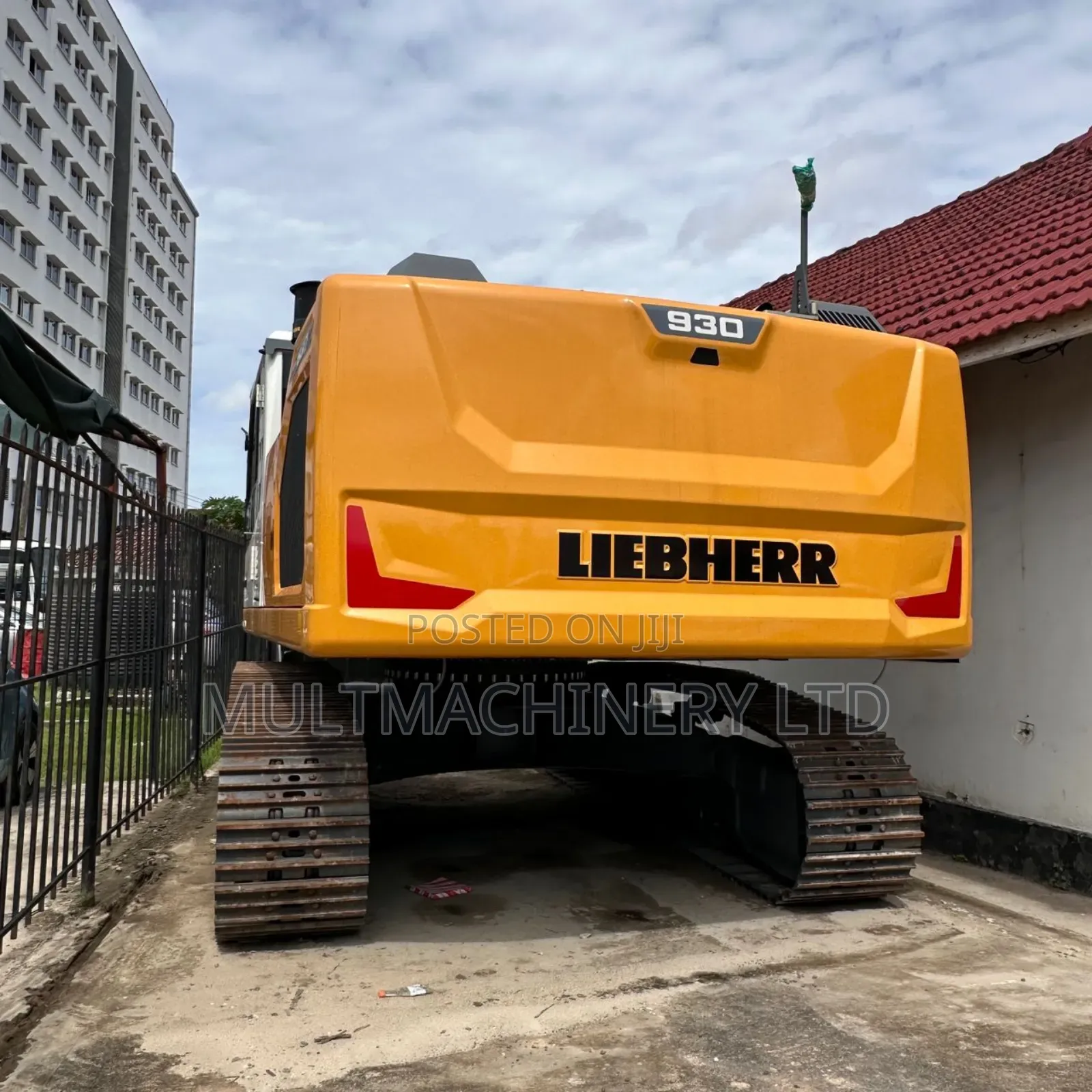 Brand New Liebherr R930 Excavator