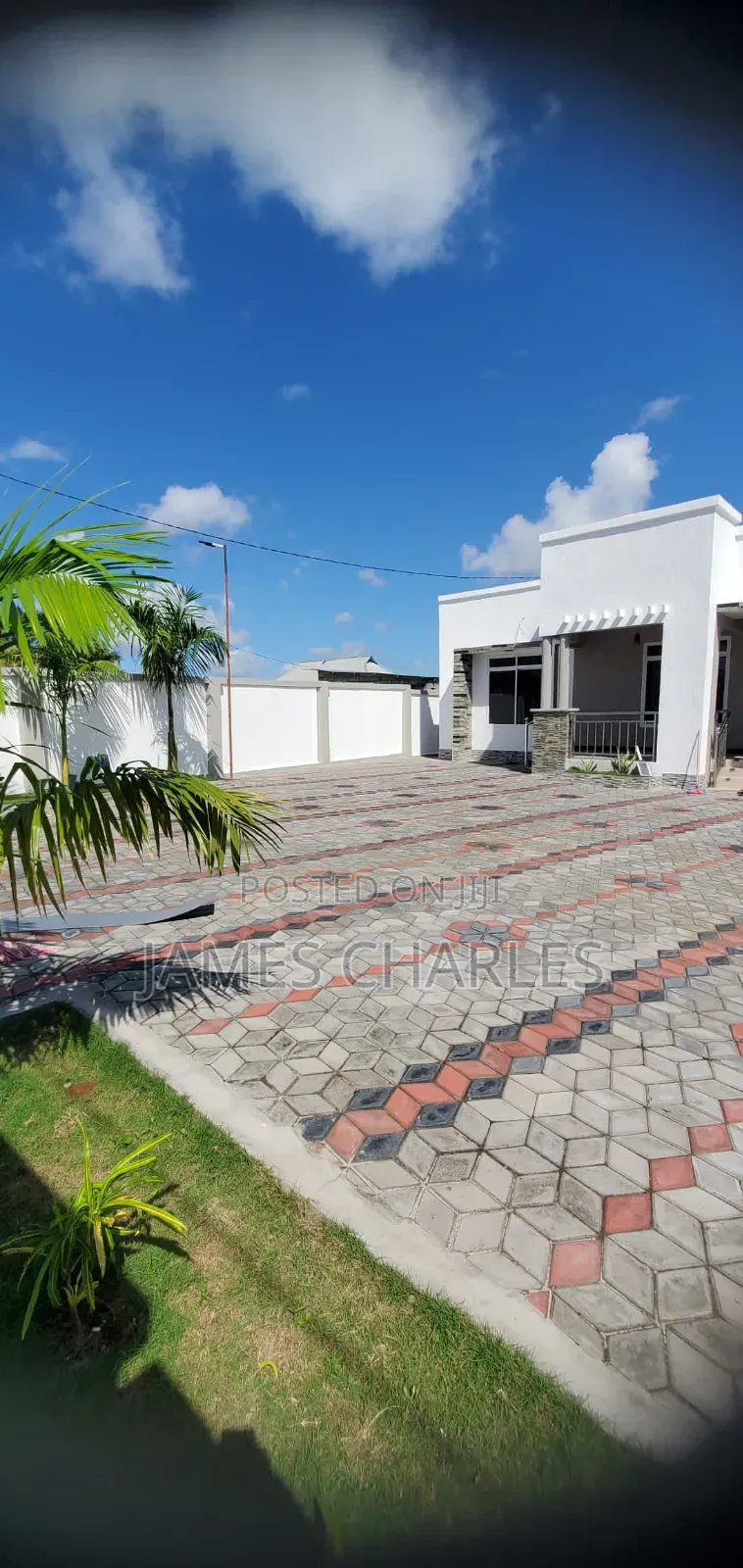 4bdrm House in Kigamboni Dege Beach for sale
