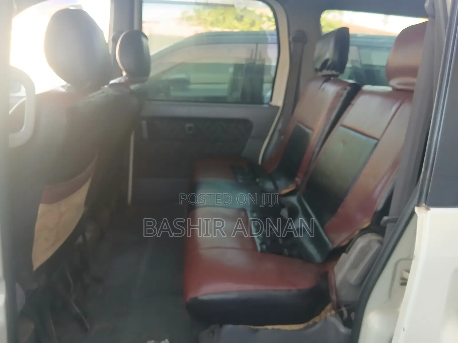 Toyota HiAce 2002 White