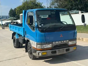 Mitsubishi Canter Dumper