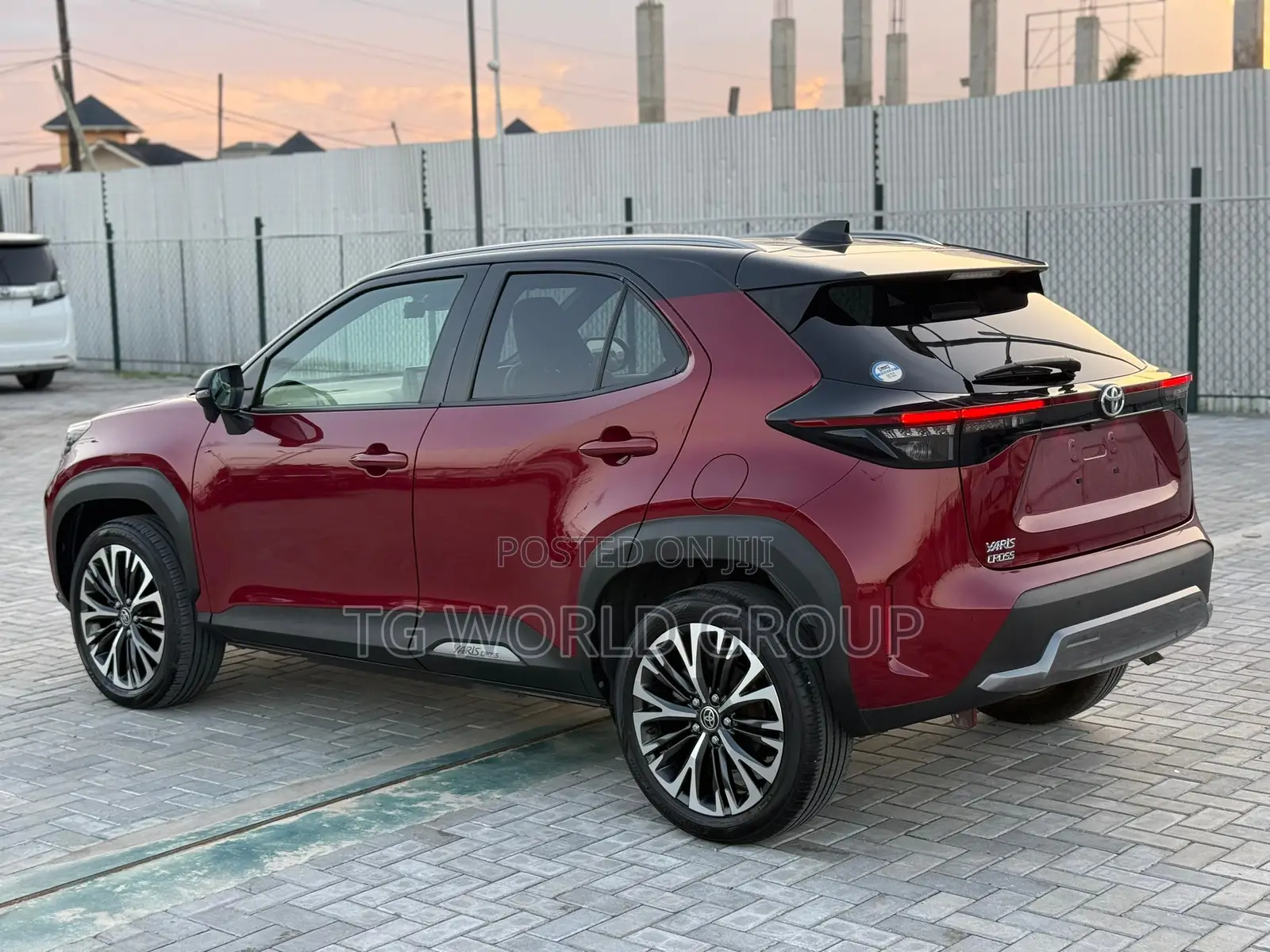 New Toyota Yaris Cross 1.5 FWD 2024 Red