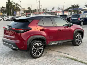 New Toyota Yaris Cross 1.5 FWD 2024 Red