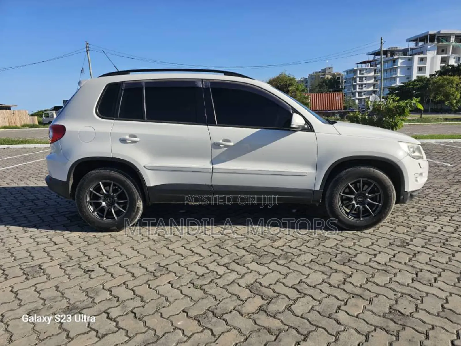 Volkswagen Tiguan 2.0T S FWD 2019 White