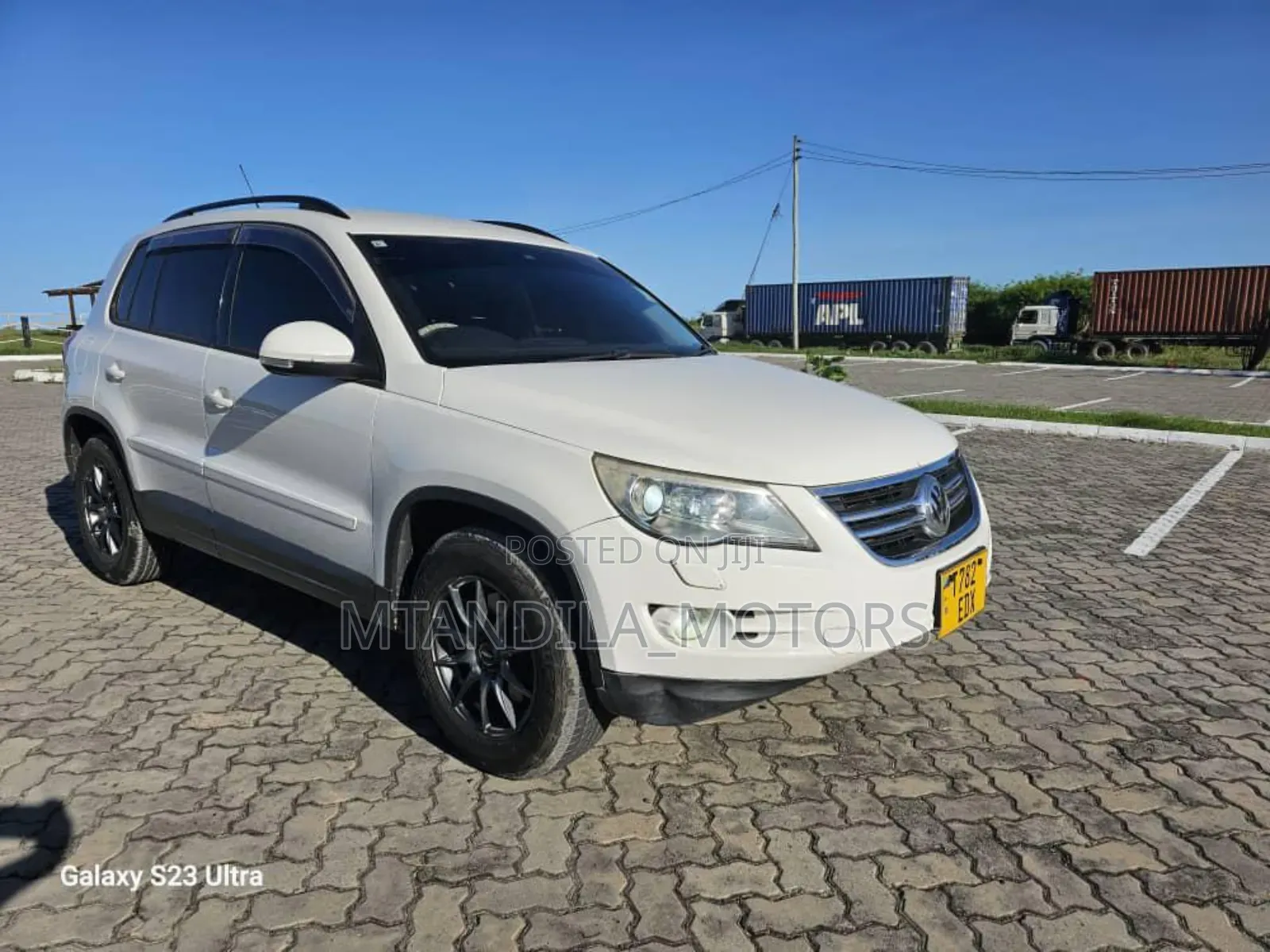 Volkswagen Tiguan 2.0T S FWD 2019 White