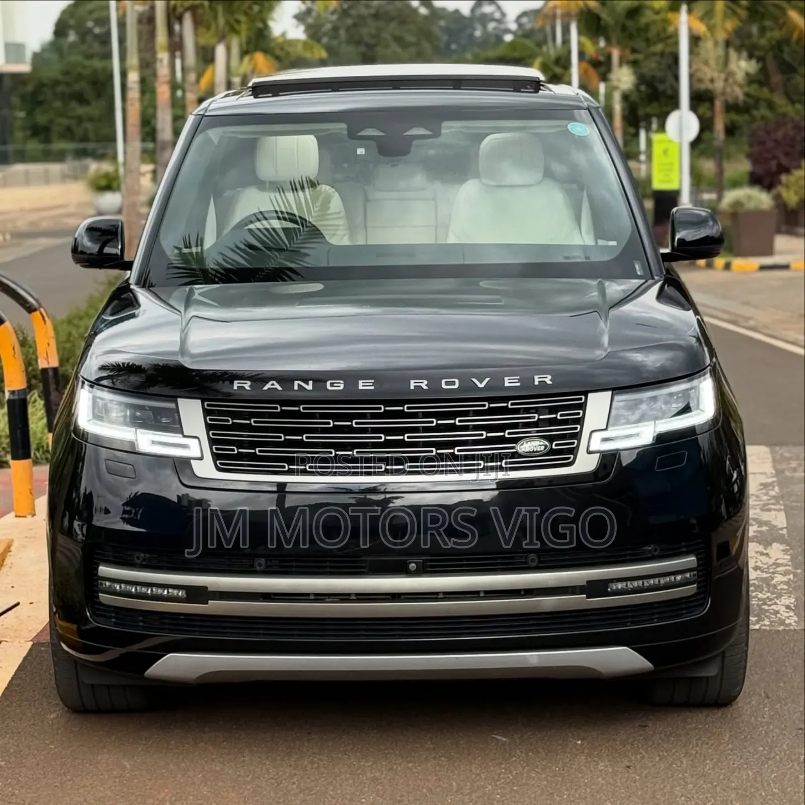 Land Rover Range Rover Vogue 2024 Black