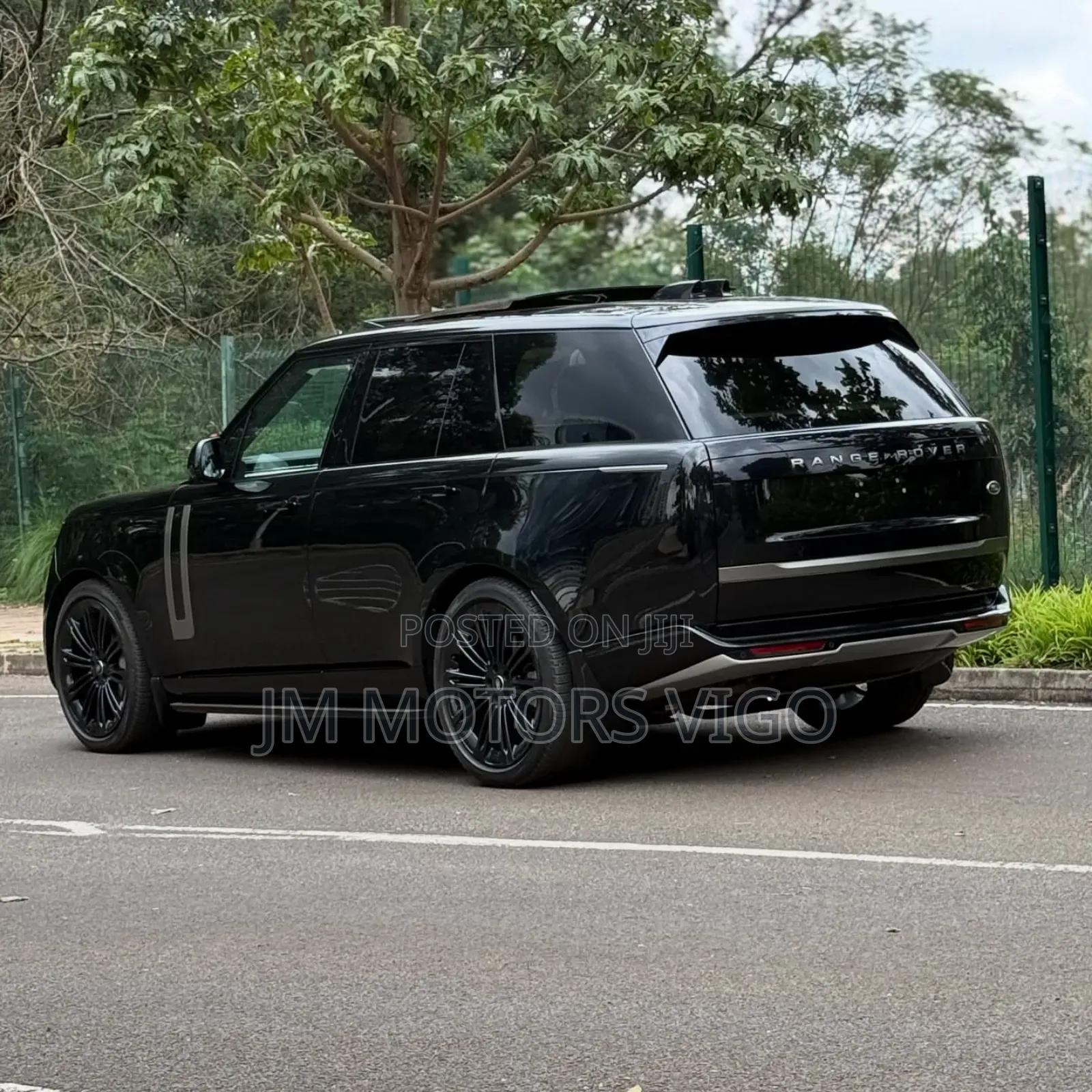 Land Rover Range Rover Vogue 2024 Black