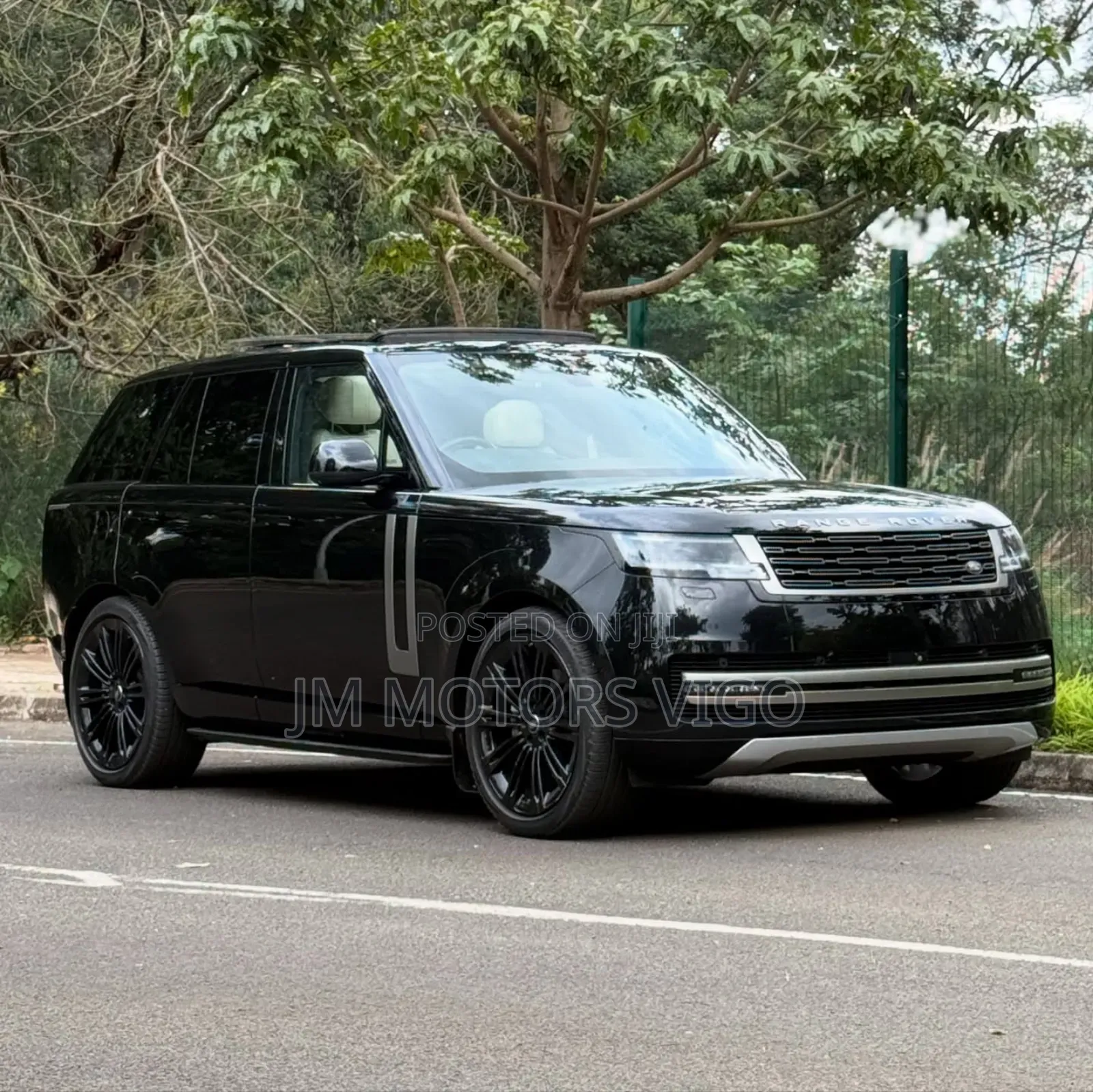 Land Rover Range Rover Vogue 2024 Black
