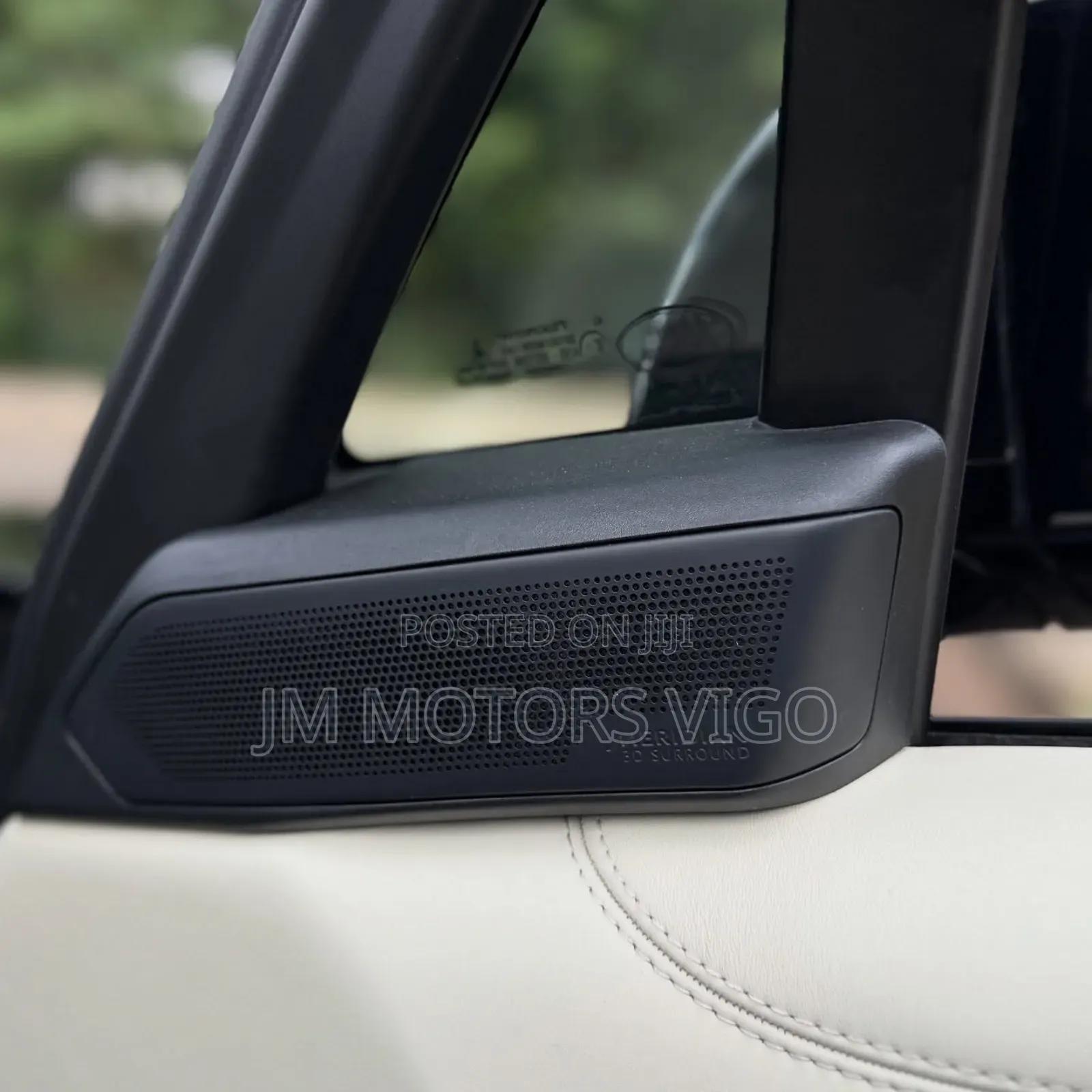 Land Rover Range Rover Vogue 2024 Black