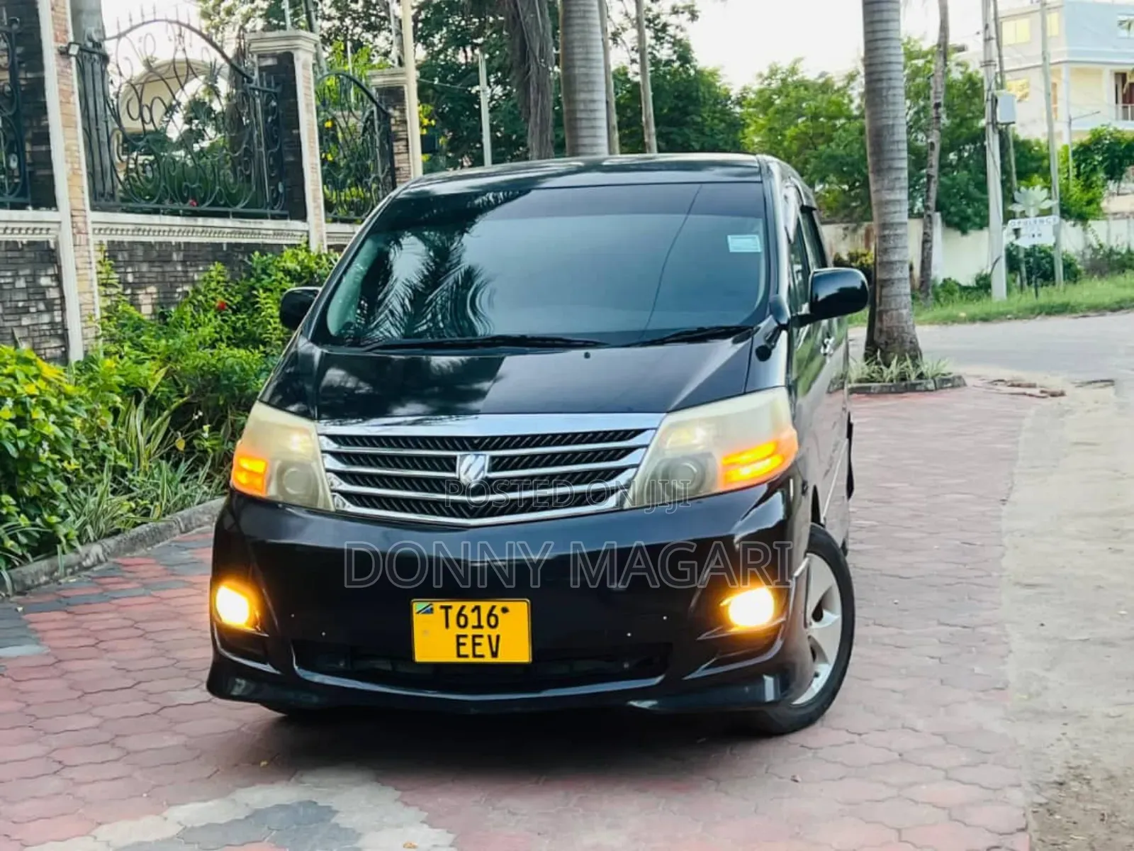 Toyota Alphard 2007
