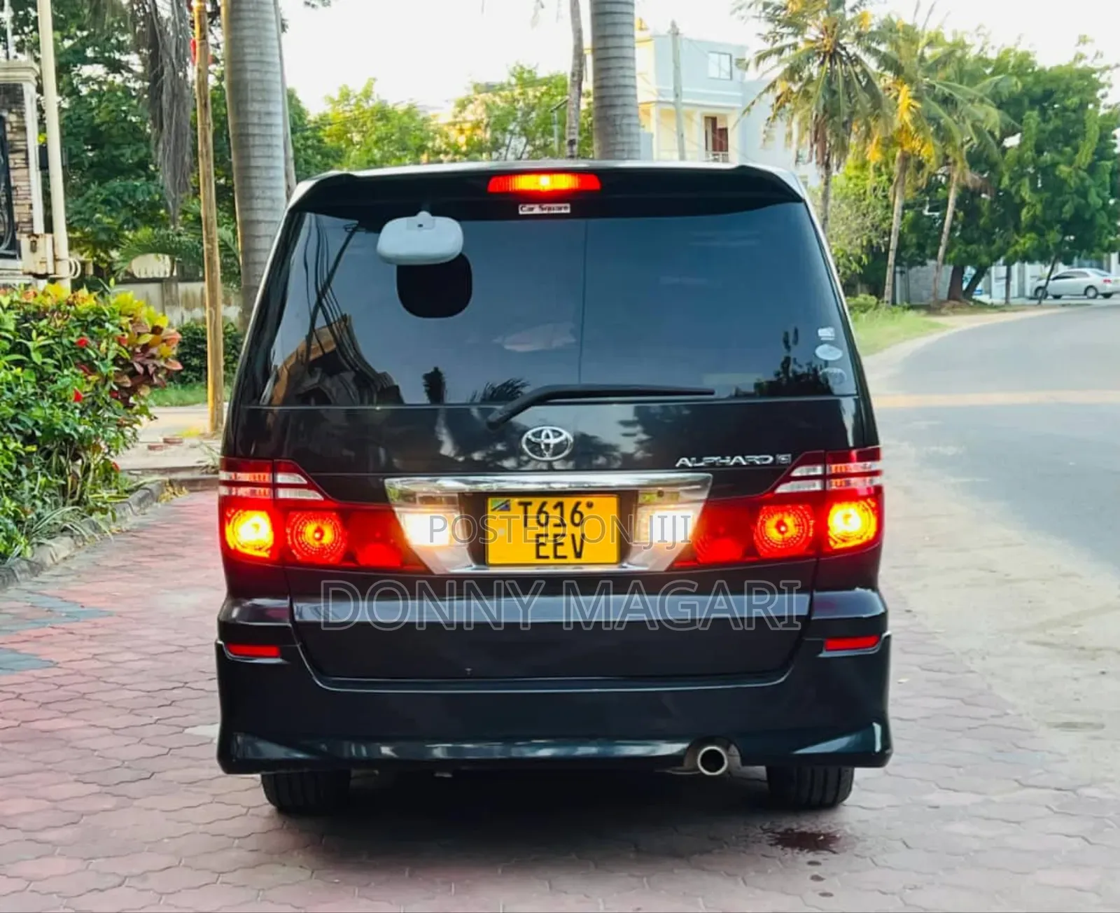 Toyota Alphard 2007