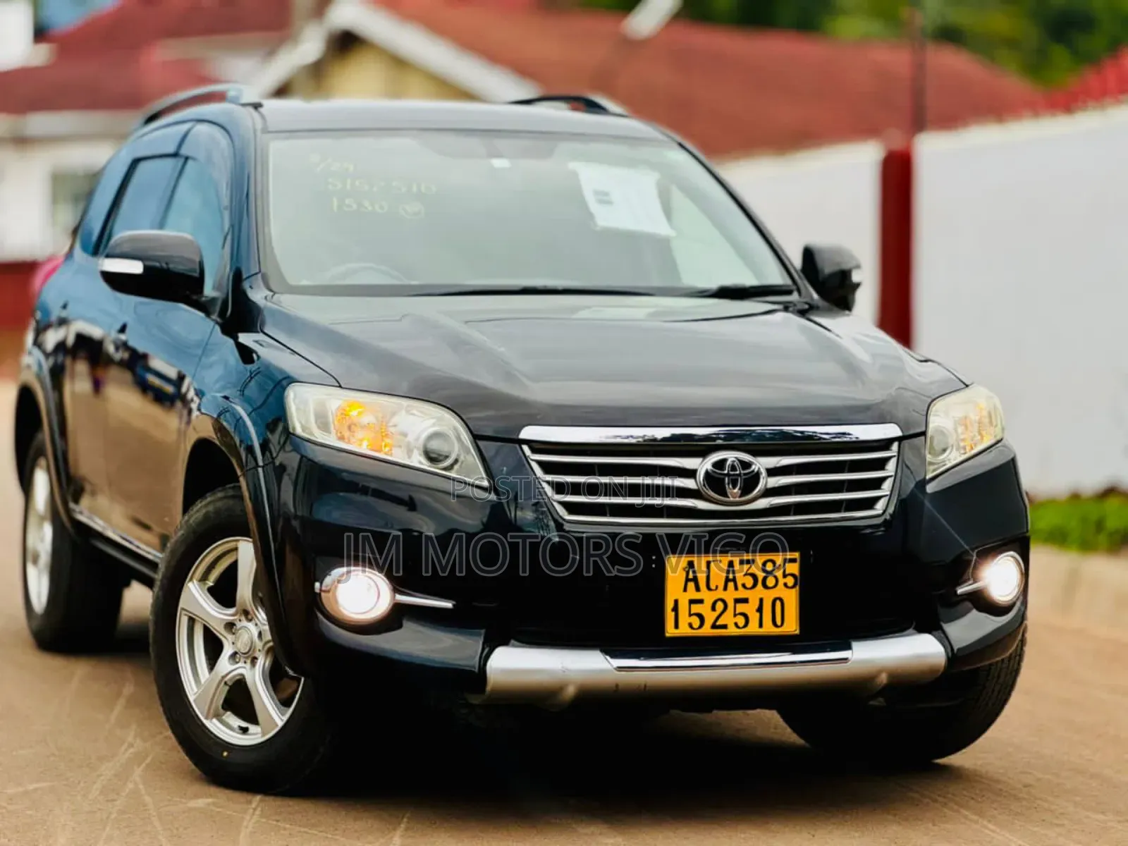 Toyota Vanguard 2011 Black