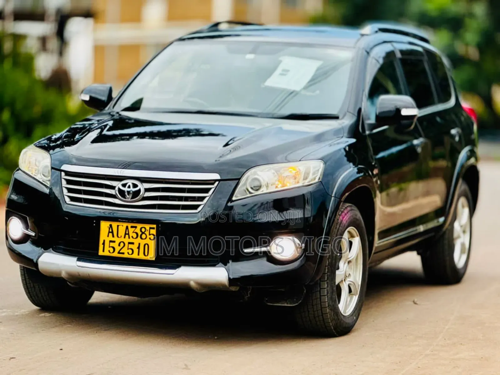 Toyota Vanguard 2011 Black