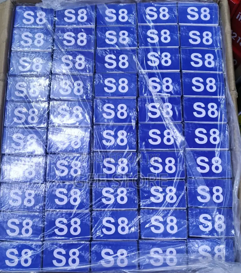 S8 Telephone