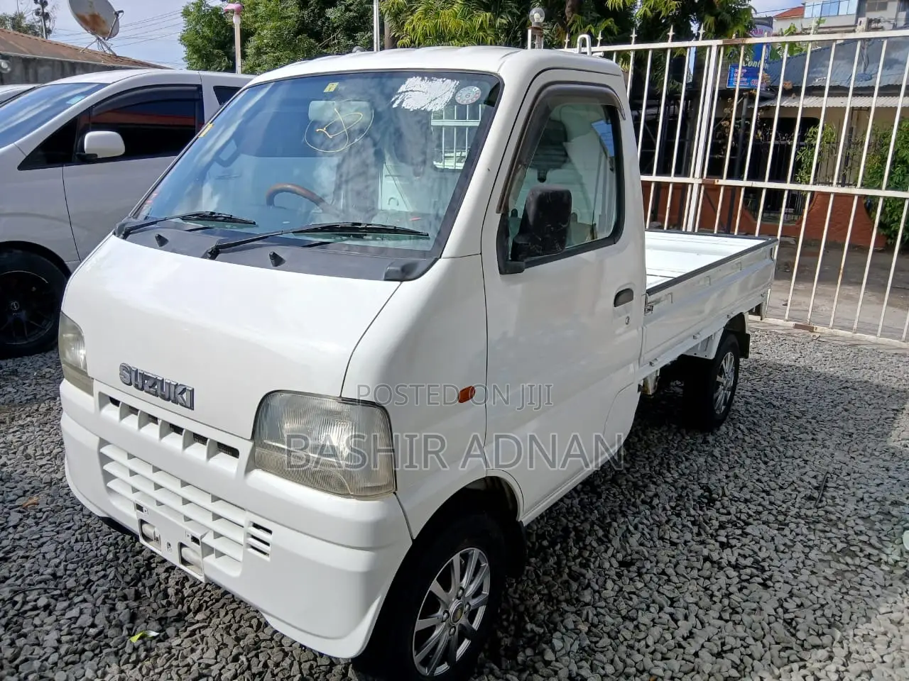 Suzuki Carry 4 Wheel Unregistered(Mpya) Chasis.