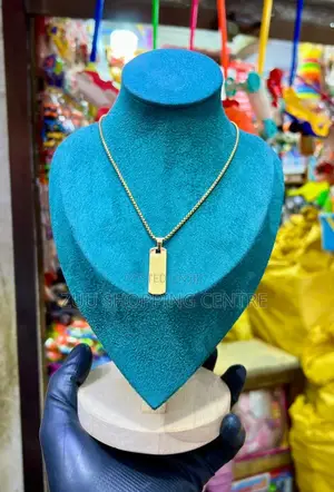 Super Necklace