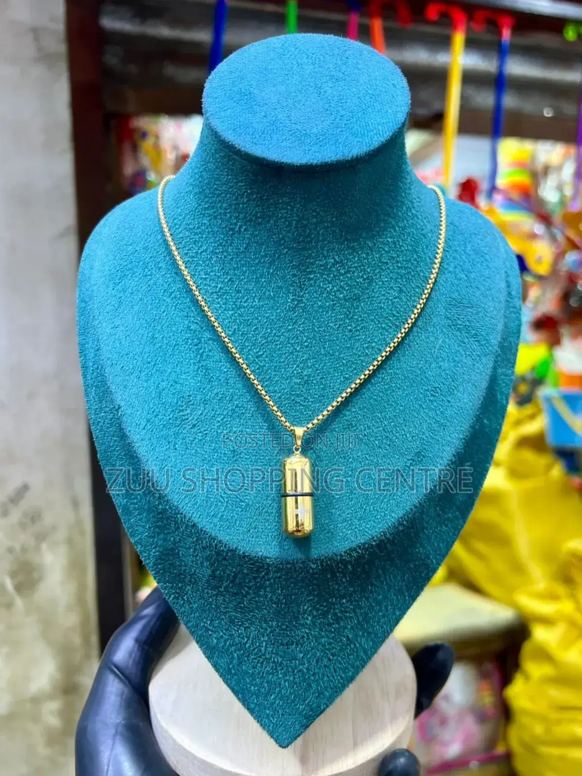 Super Necklace
