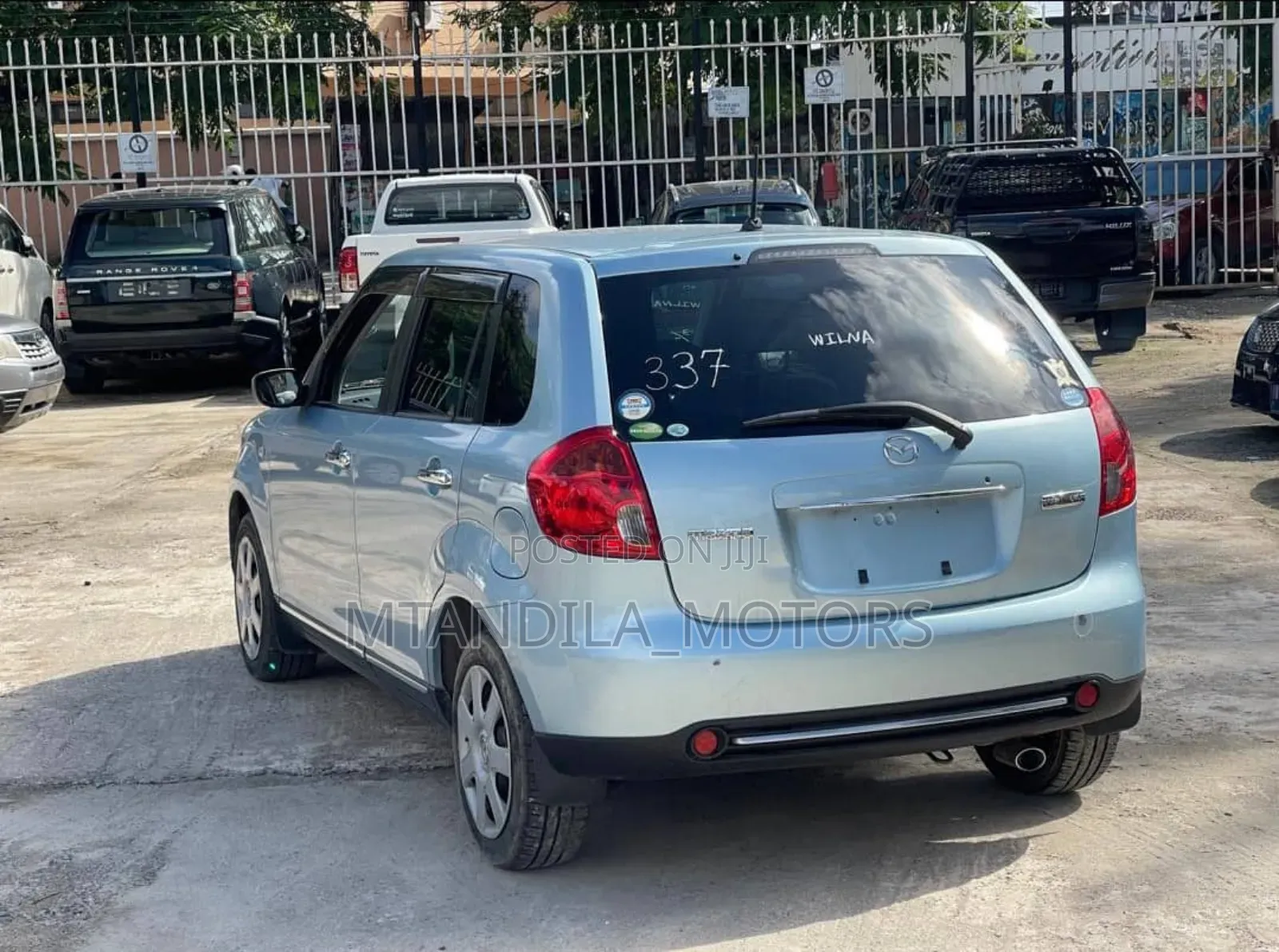 Mazda Verisa 2009 Blue