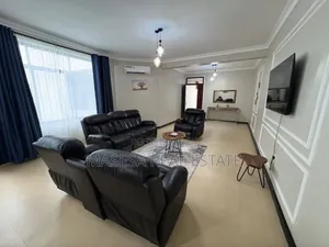 Furnished 2bdrm Apartment in Oyster Bay for rent