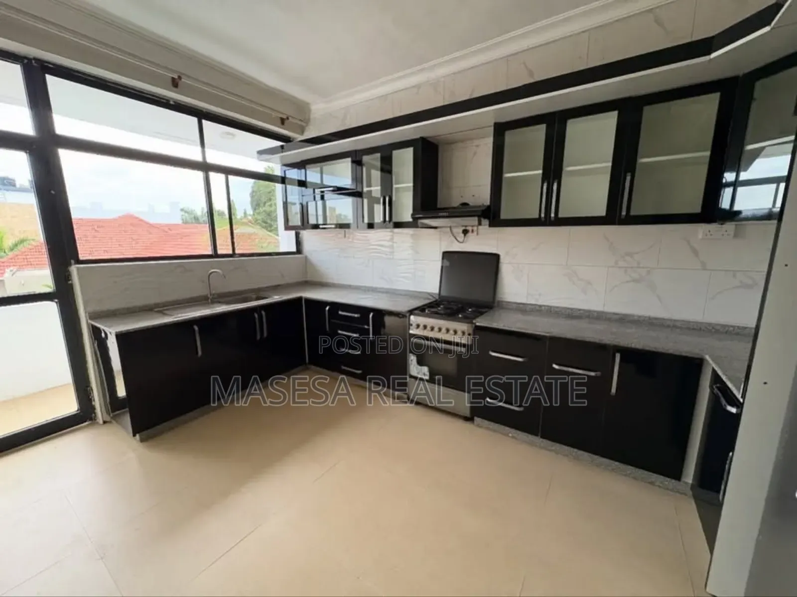 Furnished 2bdrm Apartment in Oyster Bay for rent