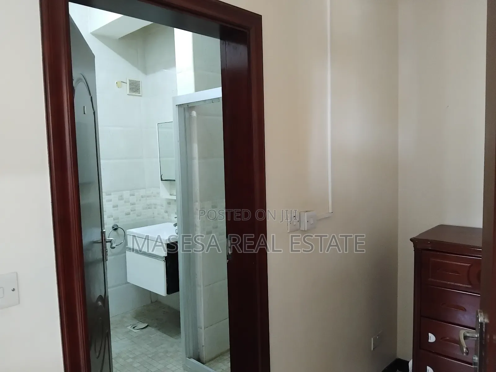 Furnished 1bdrm Apartment in Kisutu for rent
