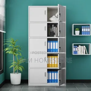 Metal Locker Cabinet With 5 Lockable Doors